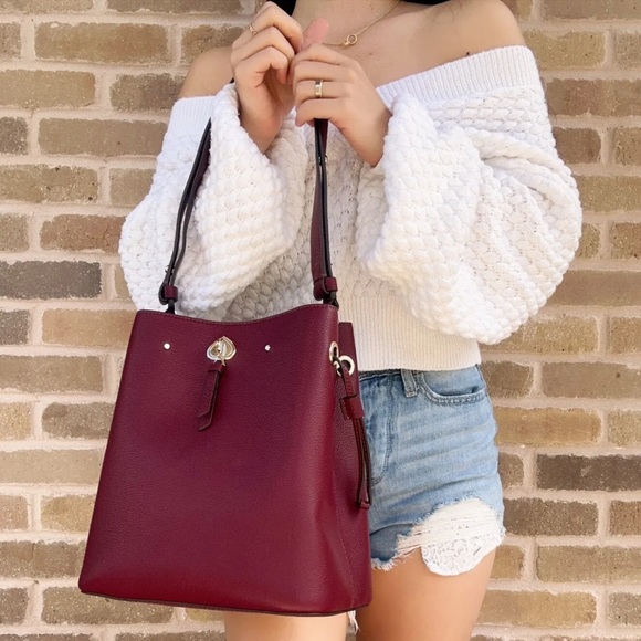 kate spade Handbags - Kate Spade Large Bucket Bag Shoulder Bag Pebbled Leather